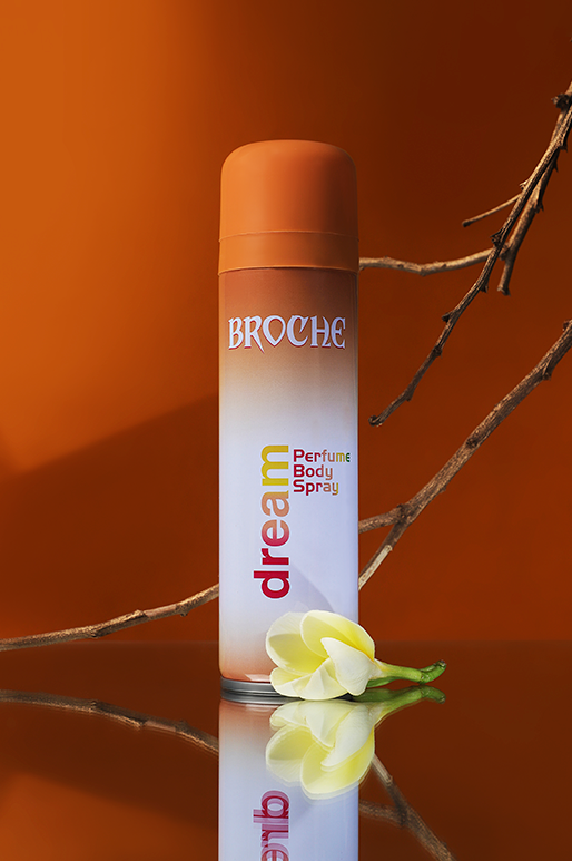 broche-body-spray-dream-150ml-aluminum-bottle-with-flower-and-tree-stickes